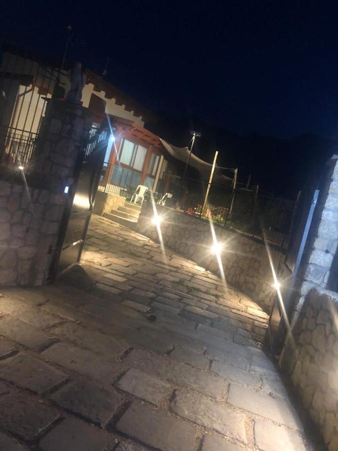 Madre Terra Villa Pimonte Exterior photo